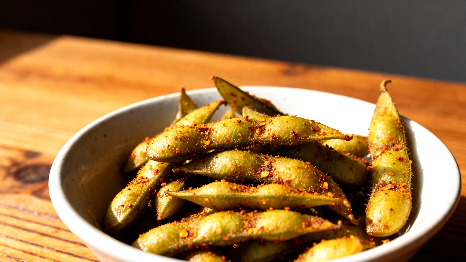 Edamame tostati con spezie"